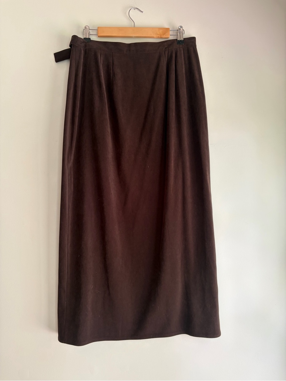 Talbots Brown Suede Wrap Midi Skirt Size 12 - Picture 4 of 6